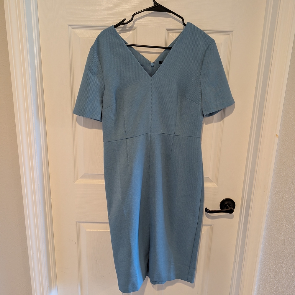 Elegant Blue Women's Dress